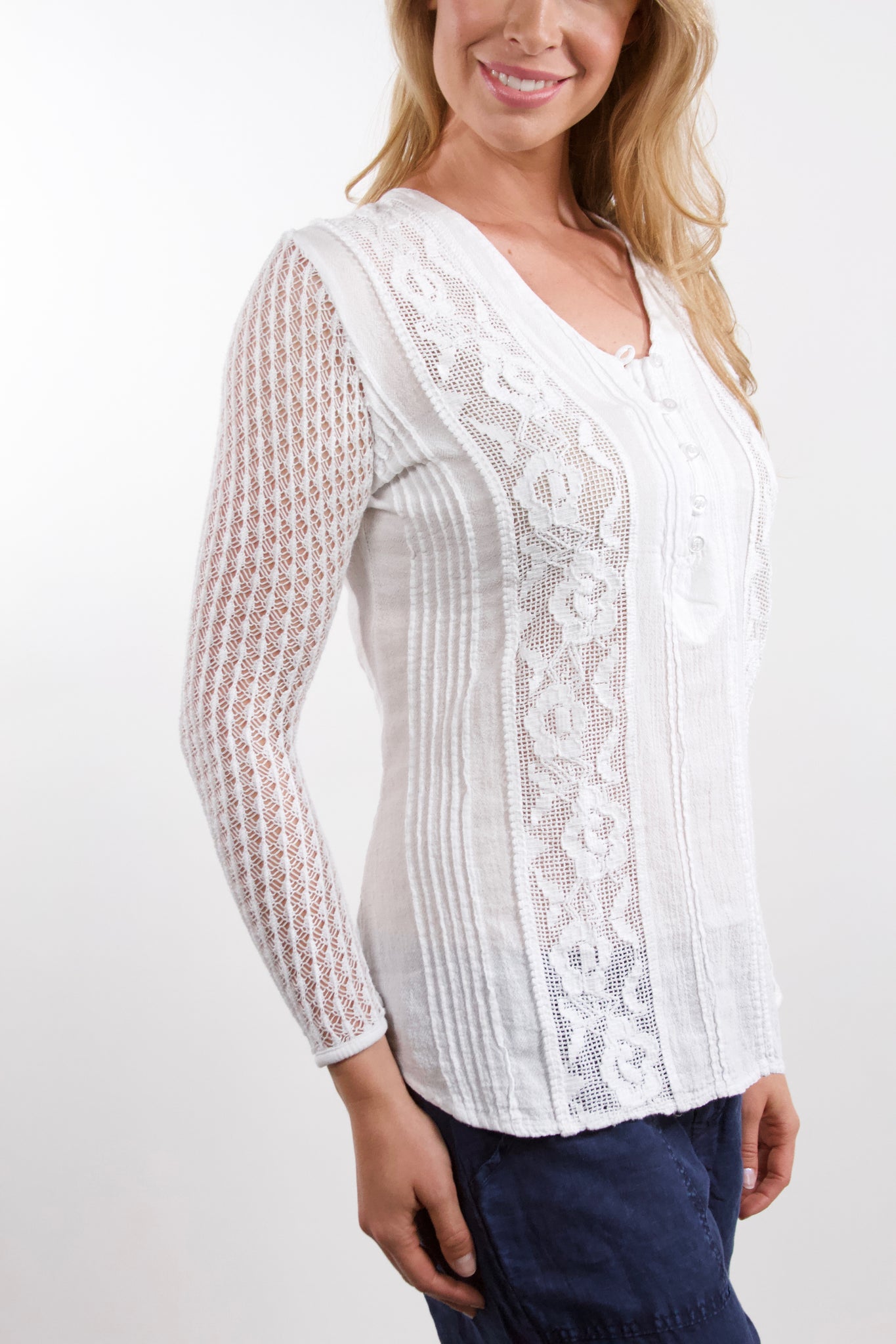 Sara - Cotton Blouse with Lace