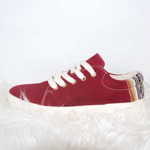 Suede Low Top Shoe Maroon